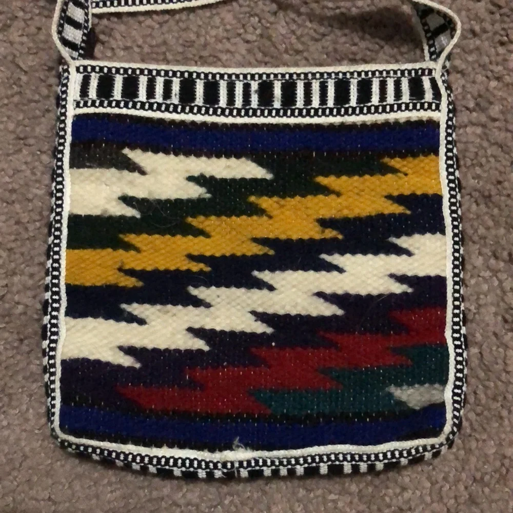Vintage Guatemalan Woven Wool Bag-Zip Top-EUC-Crossbody Style